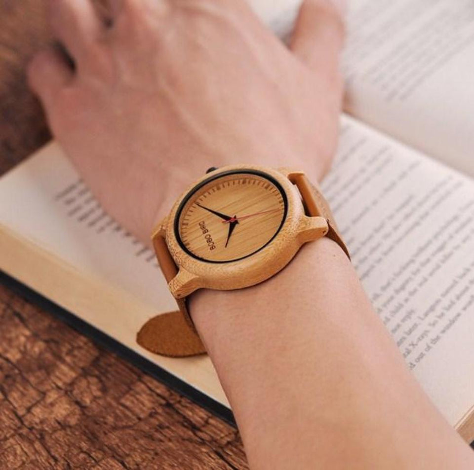 A Reminder from Mom to Daughter Wooden Watch
